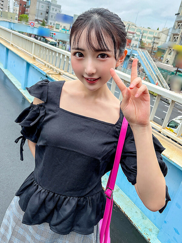 清純派女子大生の激エロシーン！ひかるちゃんの完全ガン攻め体験 - 画像1