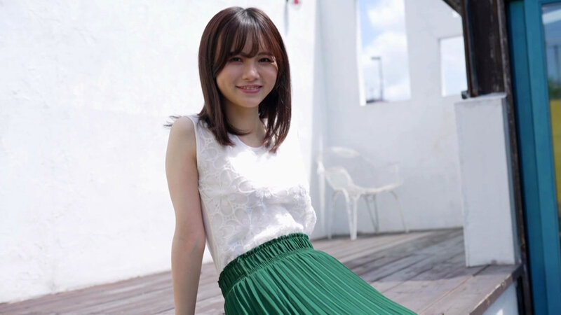 泉ももかの「Momoka Pinky Whisper」で感じる無限の魅力！巨乳セクシー女優の魅力を堪能しよう - 画像1